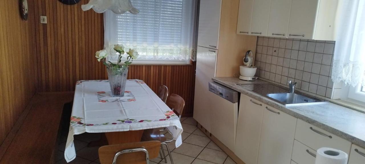 7 Flower Street Apartment Sempeter pri Gorici Eksteriør billede