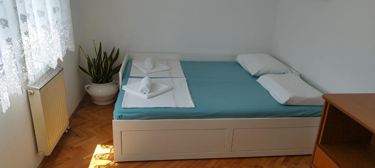 7 Flower Street Apartment Sempeter pri Gorici Eksteriør billede
