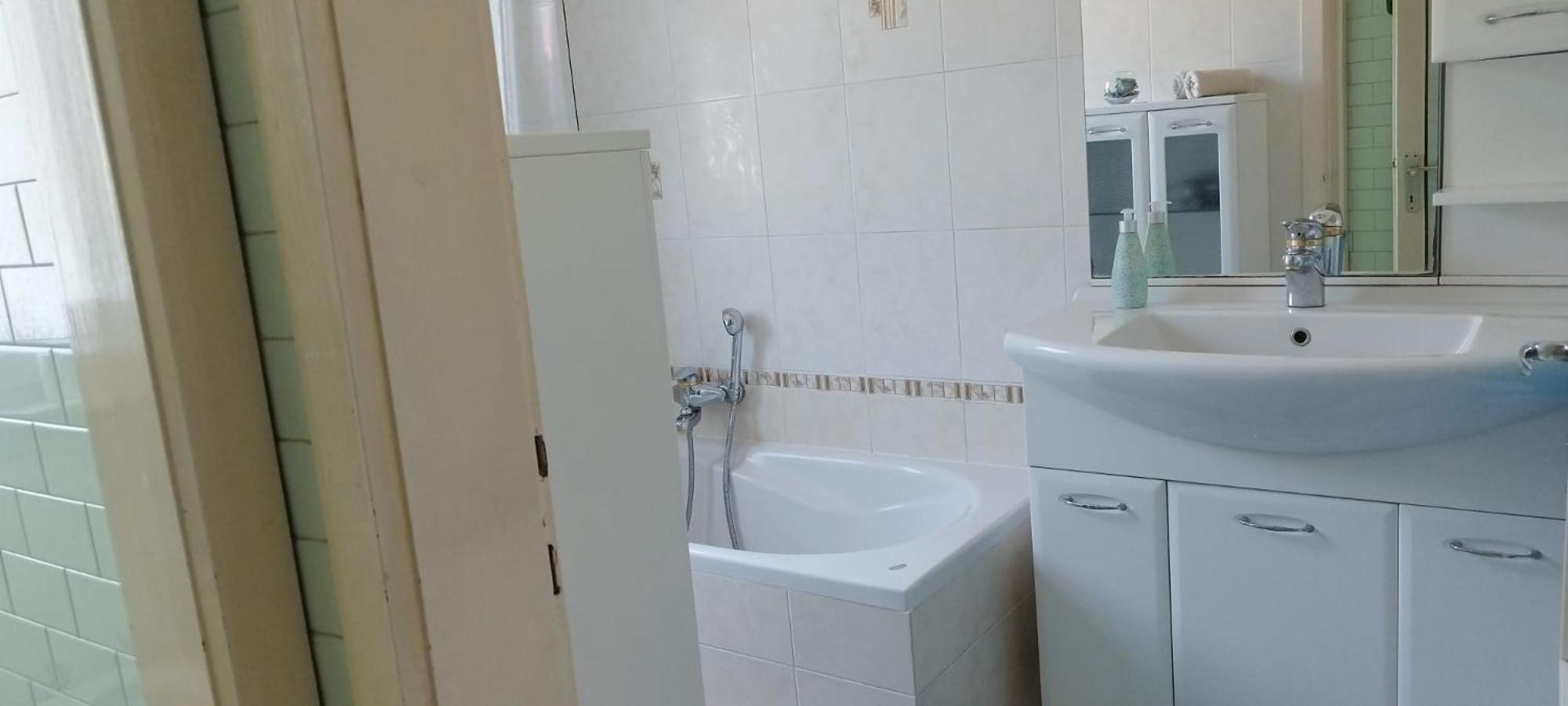 7 Flower Street Apartment Sempeter pri Gorici Eksteriør billede